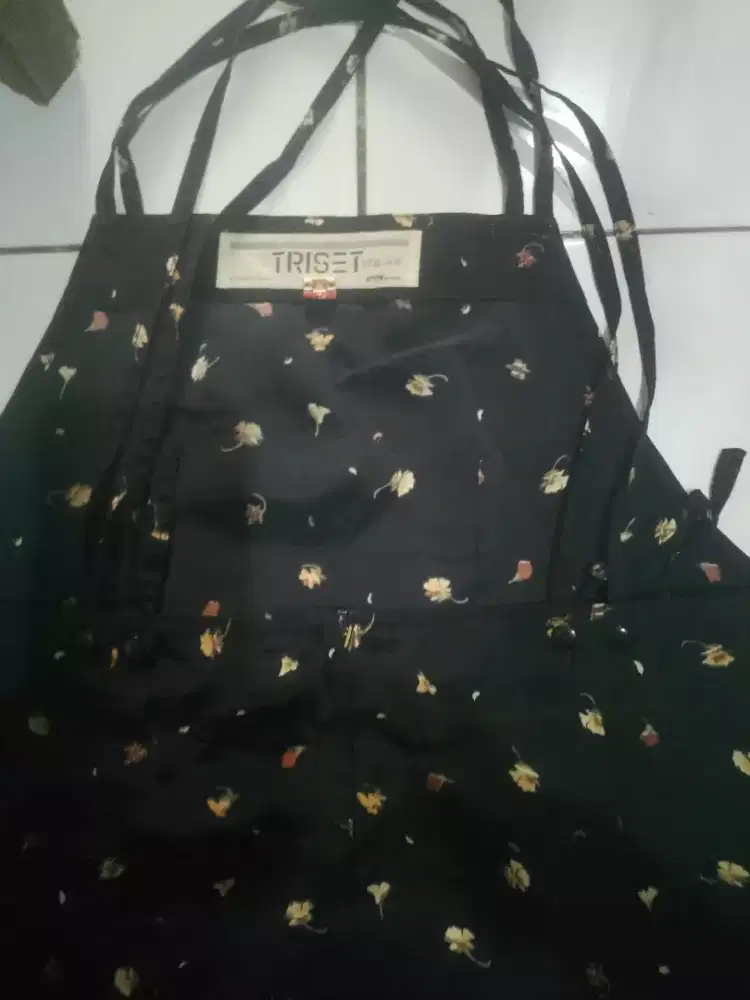 Edisi kekecilan beli size S