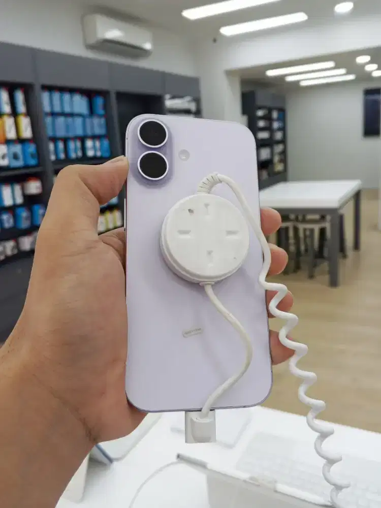 Kredit iPhone 17 garansi iBox