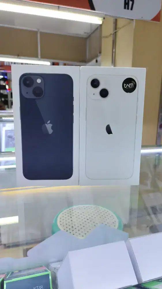 Iphone 13 128 midnight new bnib garansi resmi ibox, blibli, harga net
