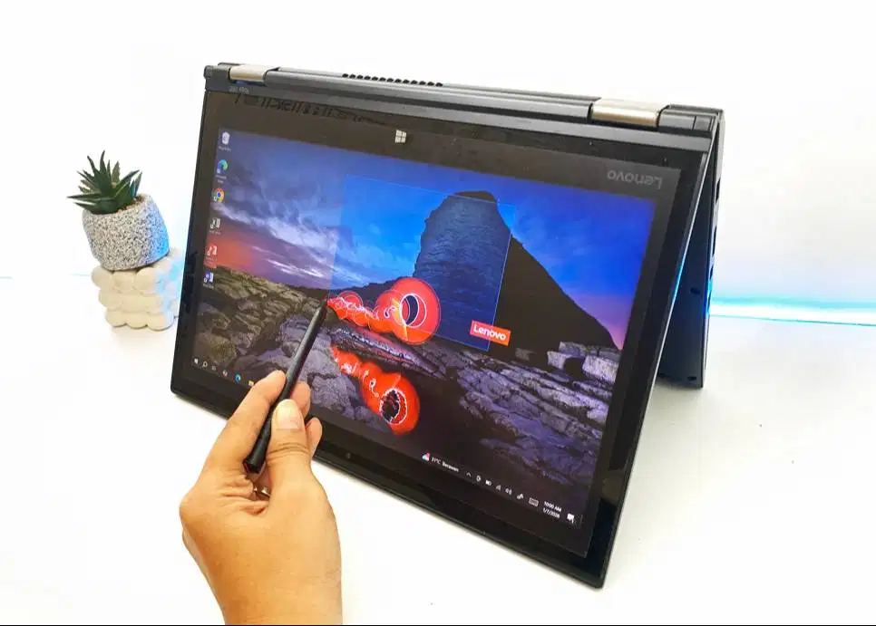 Laptop Lenovo Thinkpad Yoga Core i5 ram 8gb ssd 256gb flip touchscreen