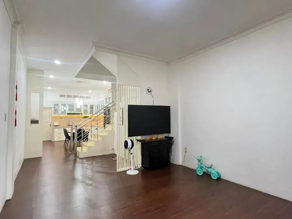 Dijual Rumah Dalam Komplek Komplek krakatau mas