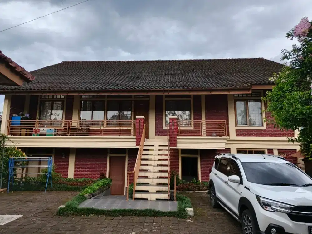 Dijual Villa Saung Incu desa Cibodas Kec. Cikajang Garut