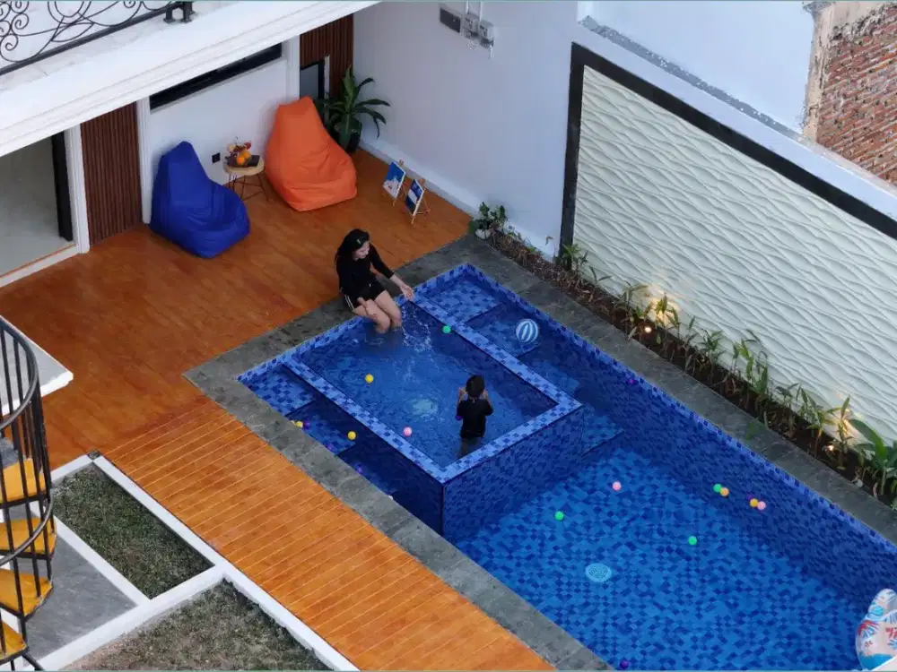 Rumah di Jogja Plus Kolam Renang  Di Jalan Wates Km 8