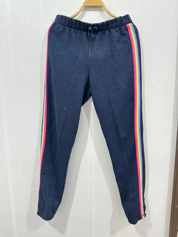 Celana wanita / celana cewek / celana tidur / celana joging preloved