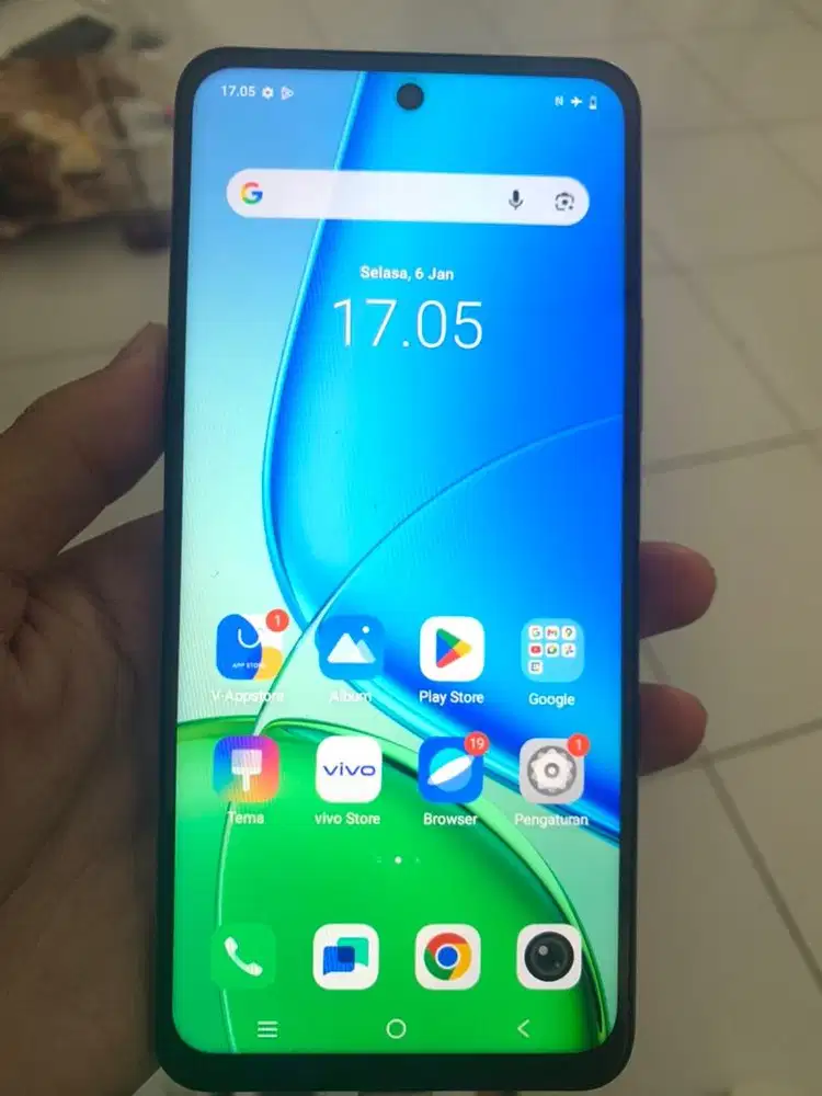 Vivo y29 6/128 warna putih