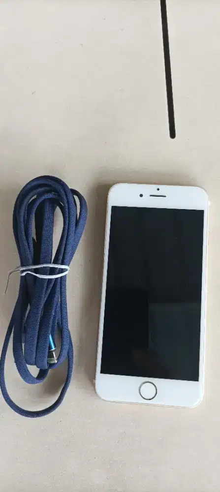 iPhone 7 bekas masih nyala