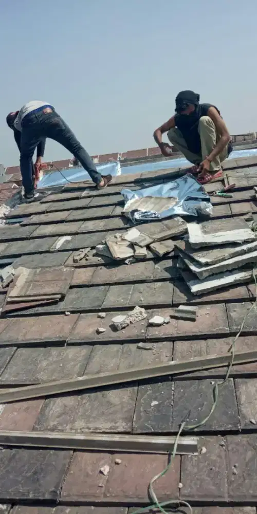 Tukang bagunan ,tukang atap bocor, plafon rembes talang air tukang cat