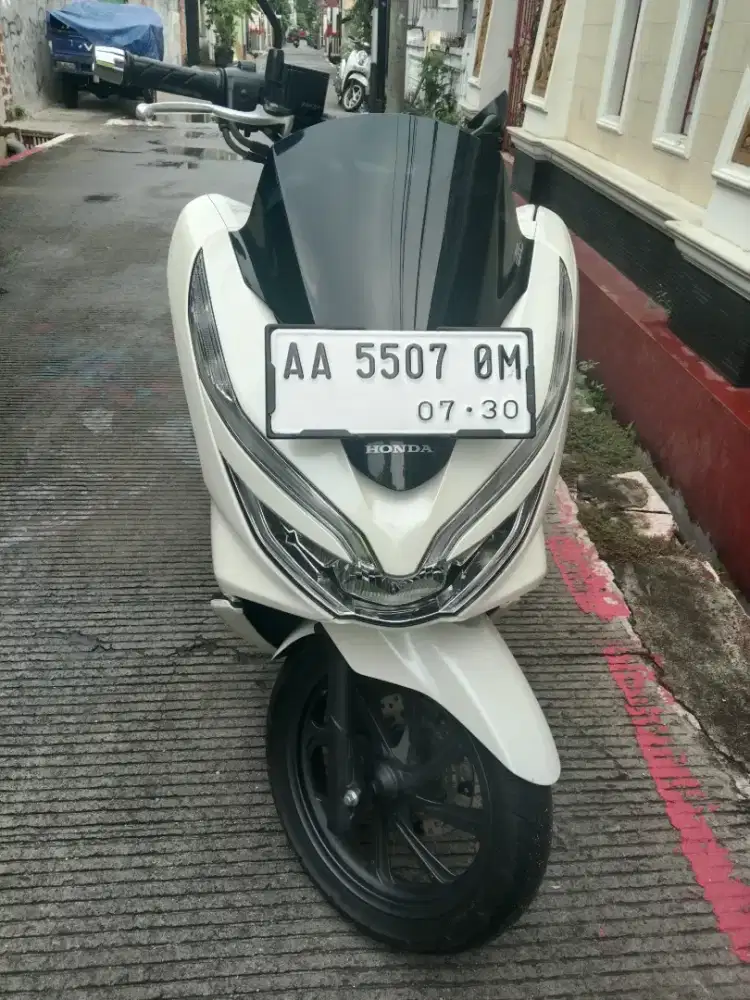 Honda PCX 150 2020 Putih ABS