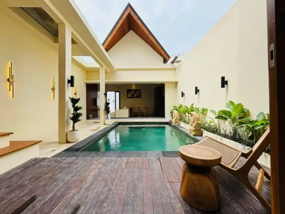 TROPICAL VILLA BUDUK CANGGU