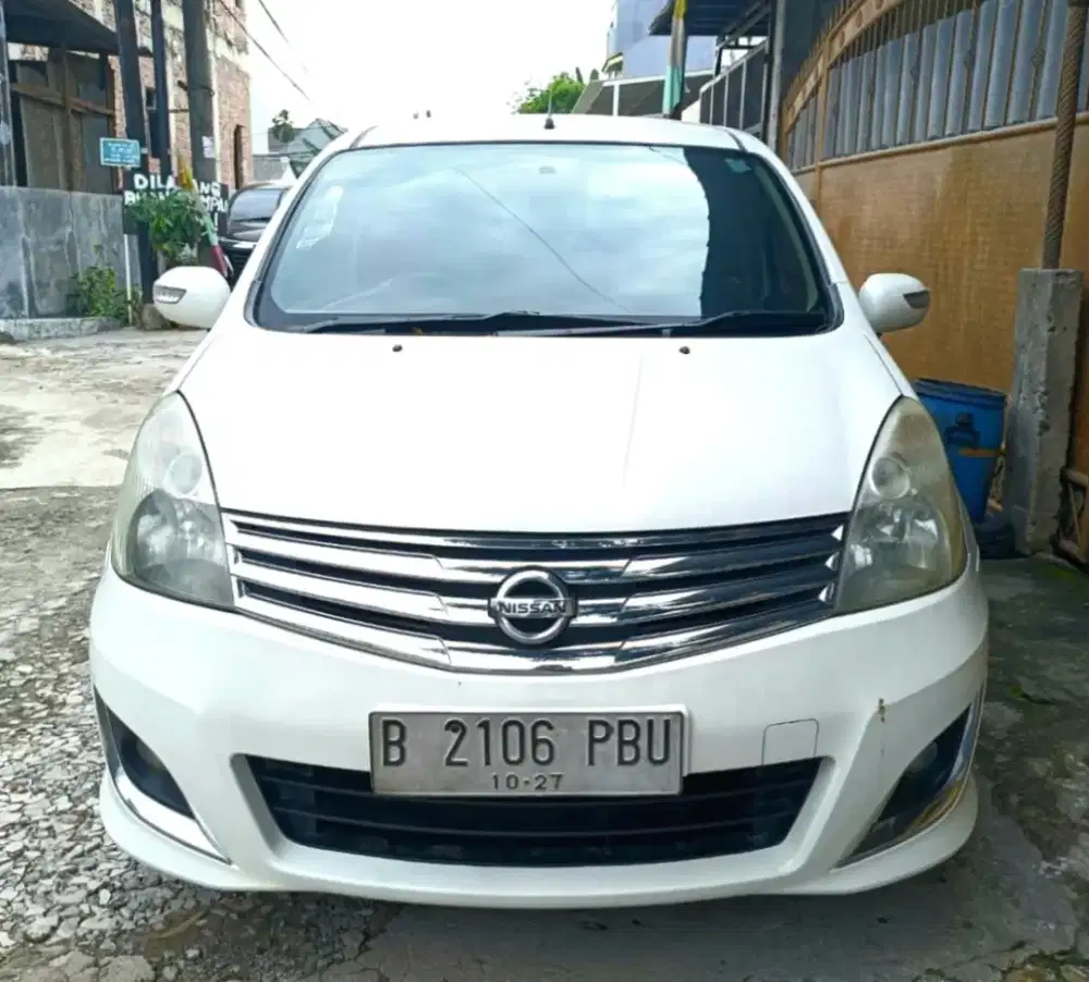 NISSAN GRAND LIVINA XV ULTIMATE 1.5 MATIC