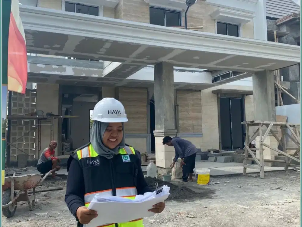 Rumah 2 Lantai Jogja  Plus Kolam Renang Di Jalan Wates Km 8