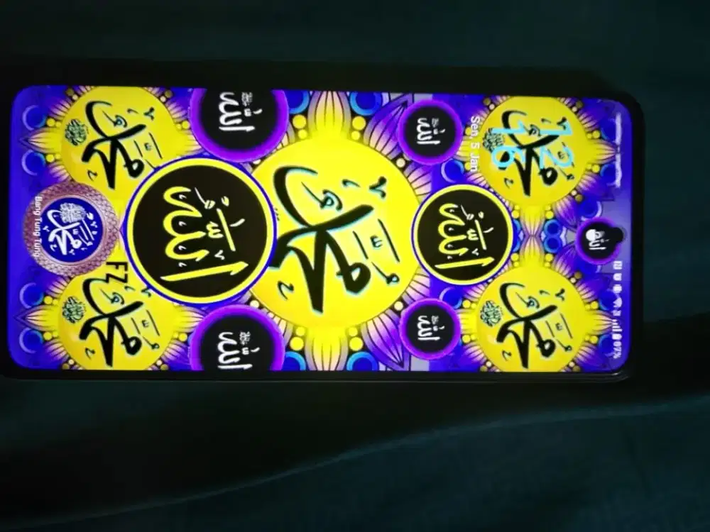 Realme c 71 ram 4+4 internal 128