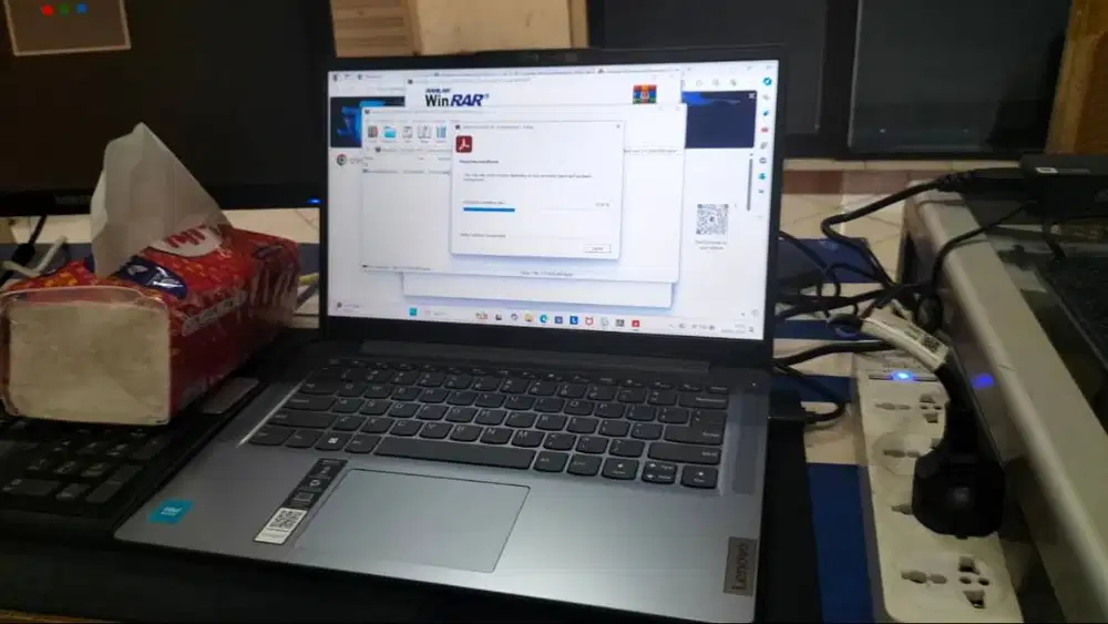 LAPTOP BARU 2 TAHUN GARANSI