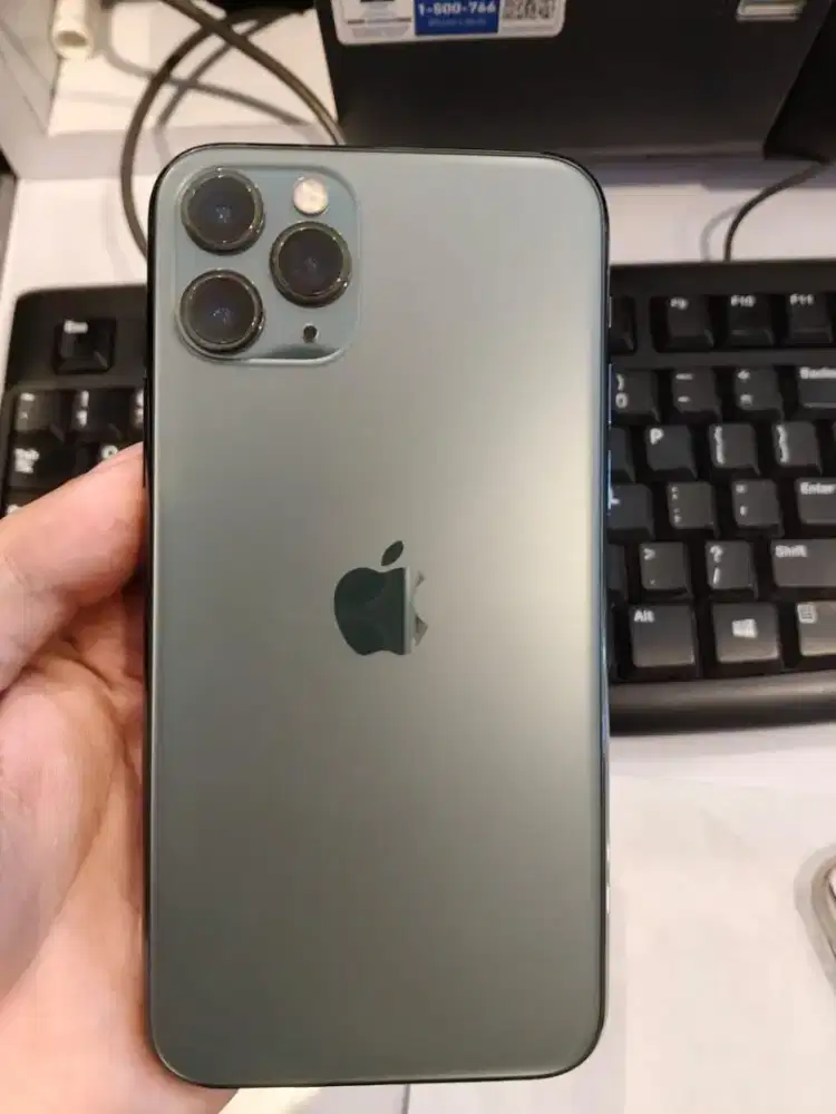 iPhone 11 pro 256