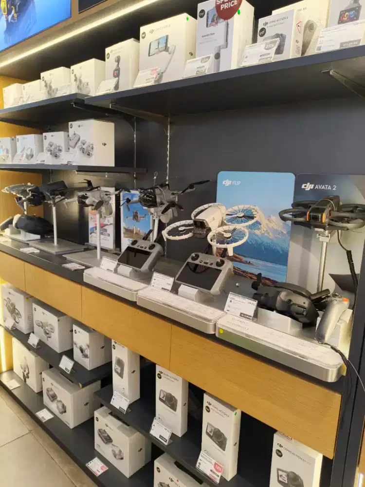 Kredit kamera drone dji dan kamera action 360