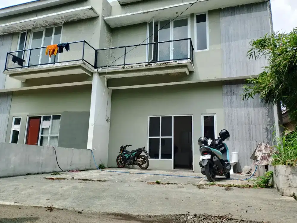 Rumah take over 2 lantai di sukahati cibinong