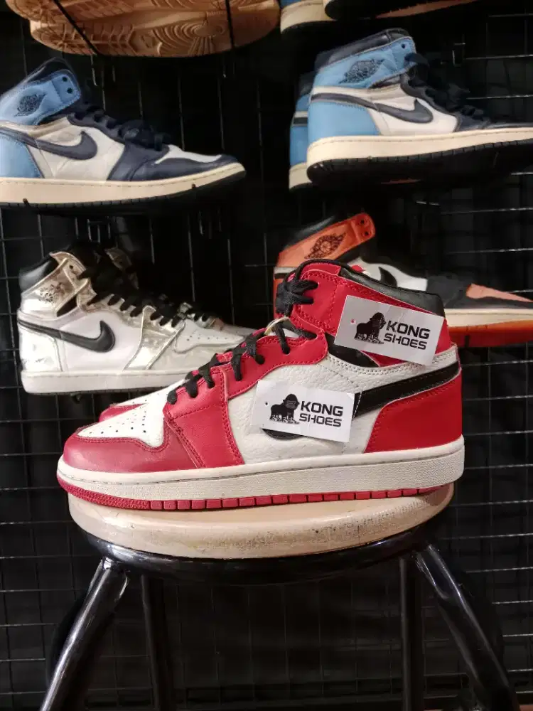 SEPATU AJE 1 RETRO HIGH CHICAGO