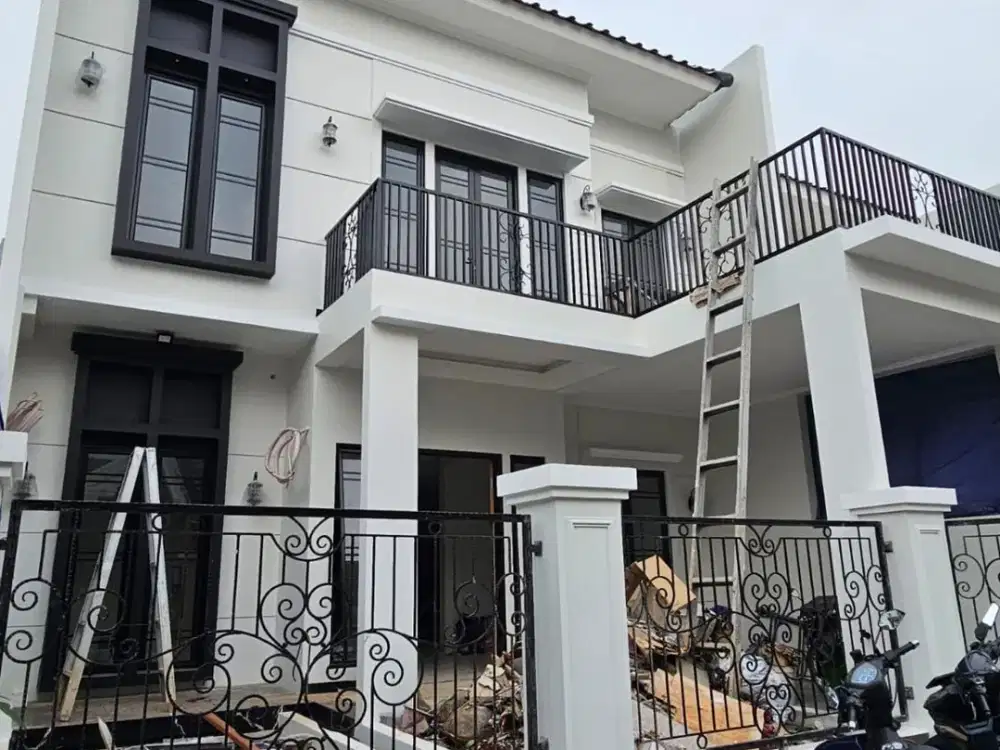 DIJUAL RUMAH DI TAMAN CHRYSANT BSD