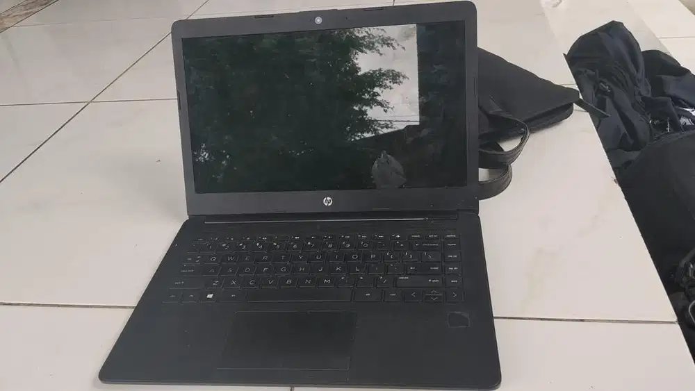 Dijual Laptop Merk HP 14 Black