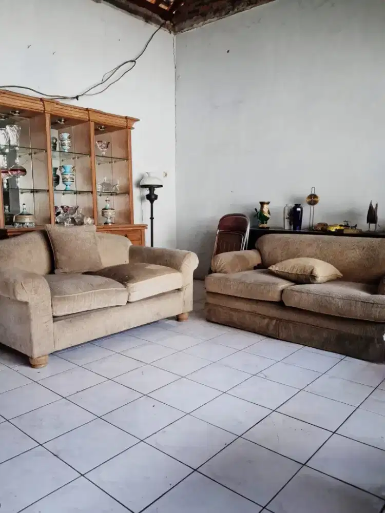 Dijual Sofa 2 Set Kondisi Bagus & Terawat, Nego Sampai Deal!