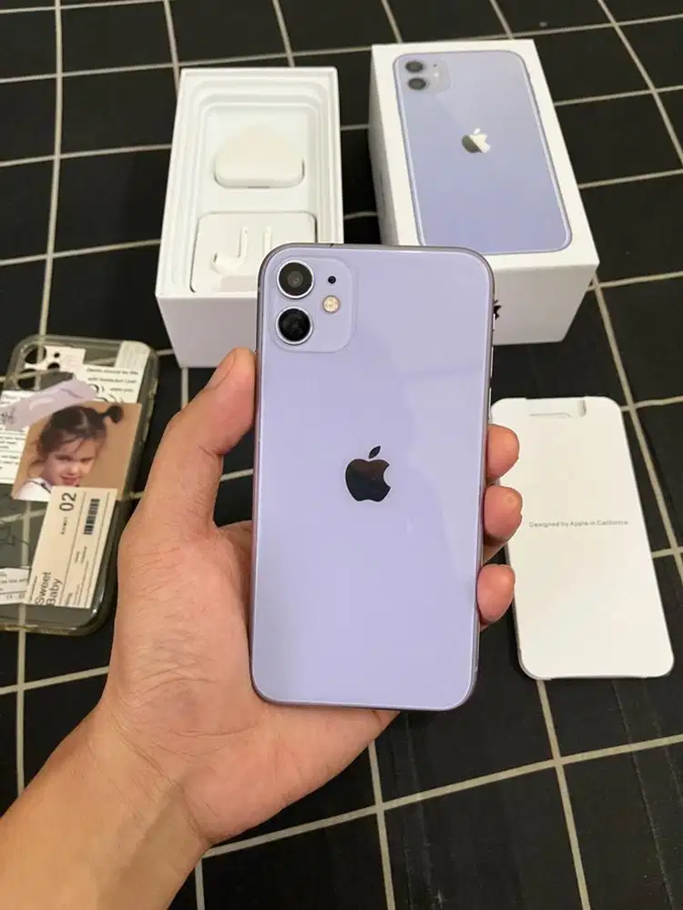 Dijual iPhone 11 64gb sinyal all operator fullset