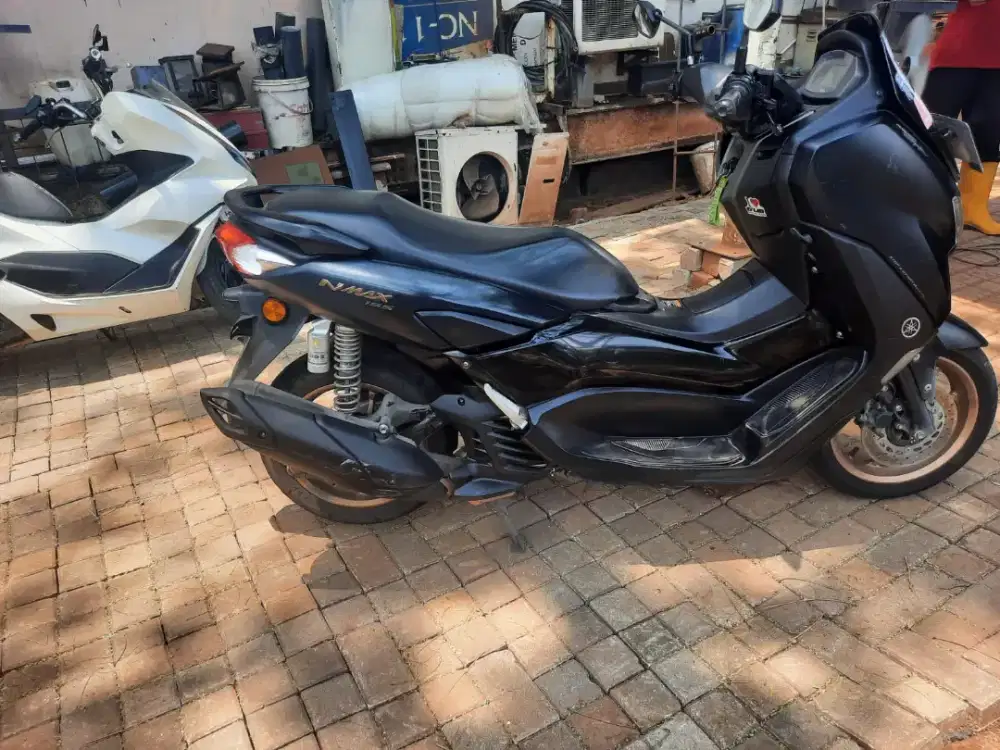 Nmax 2022 jual murah plat jakarta timur