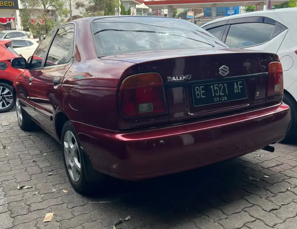 Baleno mt 2001 km 20 rb antik