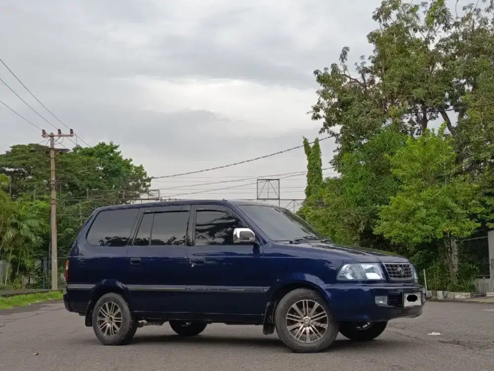 Toyota Kijang LGX 2000 Bensin Automatic Pajak Panjang Bulan 8