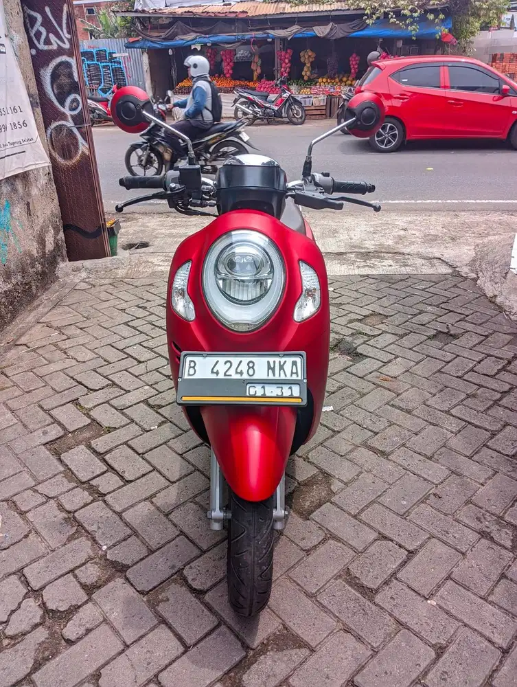Honda SCOOPY Tahun 2021 LOW KM