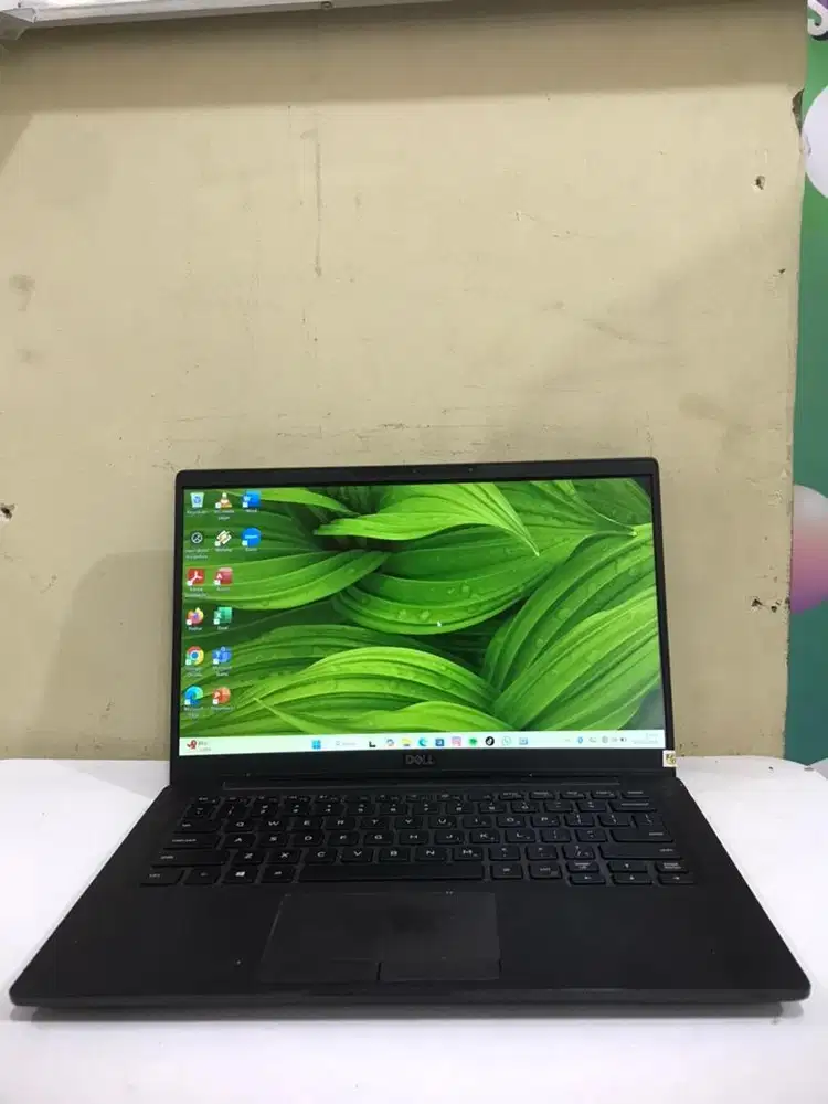 TERMURAH Dell latitude 7400 i5 gen 8