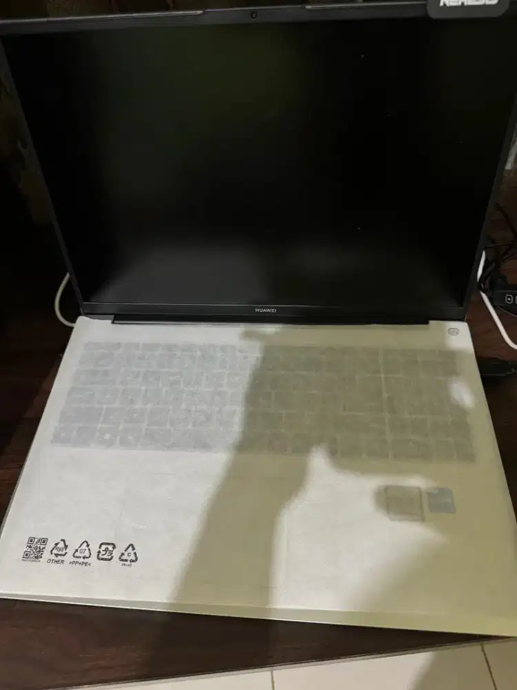 Huawei matebook D16