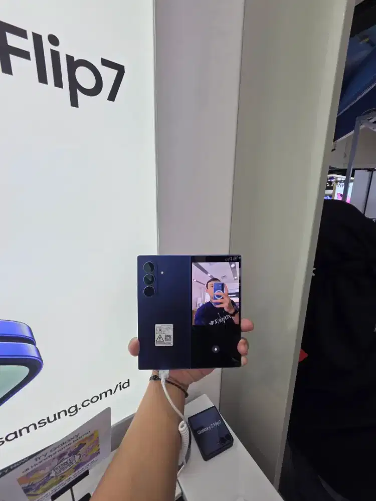 Samsung galaxy Zfold7 12/256 bisa cicilan dsn tukar tambah