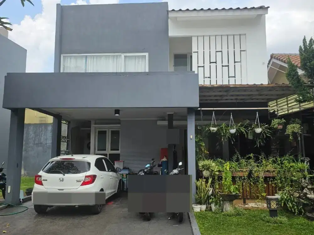 Di Jual Rumah Strategi di  Cibubur
