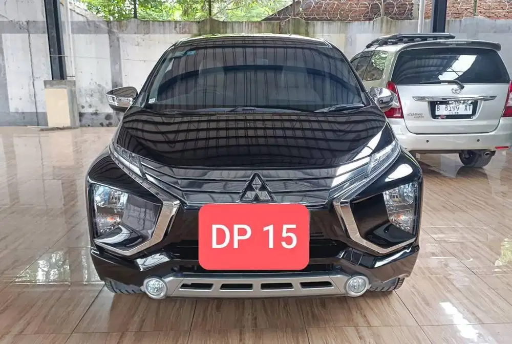 Xpander Ultimate At 2018 Hitam