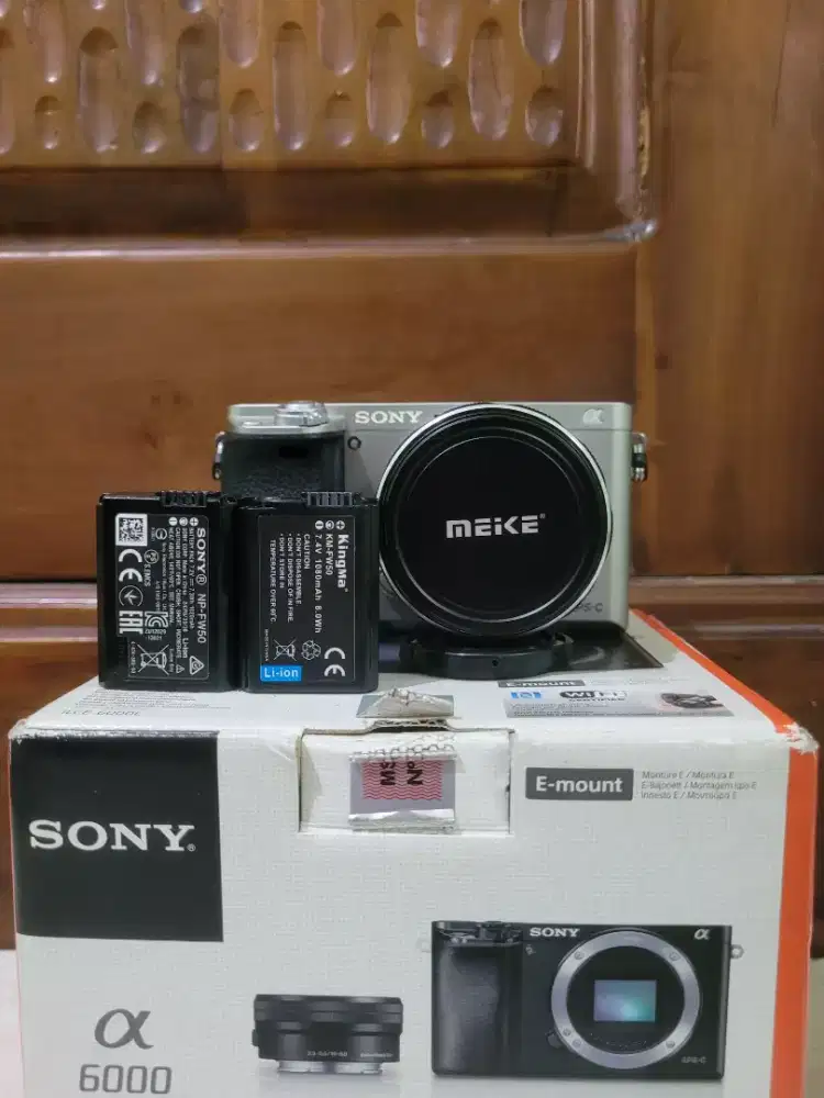 SONY a6000+fix 50mm FULLSET MULUS!! SC 12rb RENDAH!! MURAH!! BONUS!!