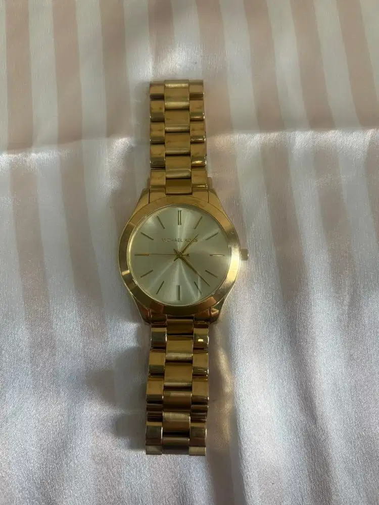 Preloved Jam Michael Kors gold bisa cewek cowok