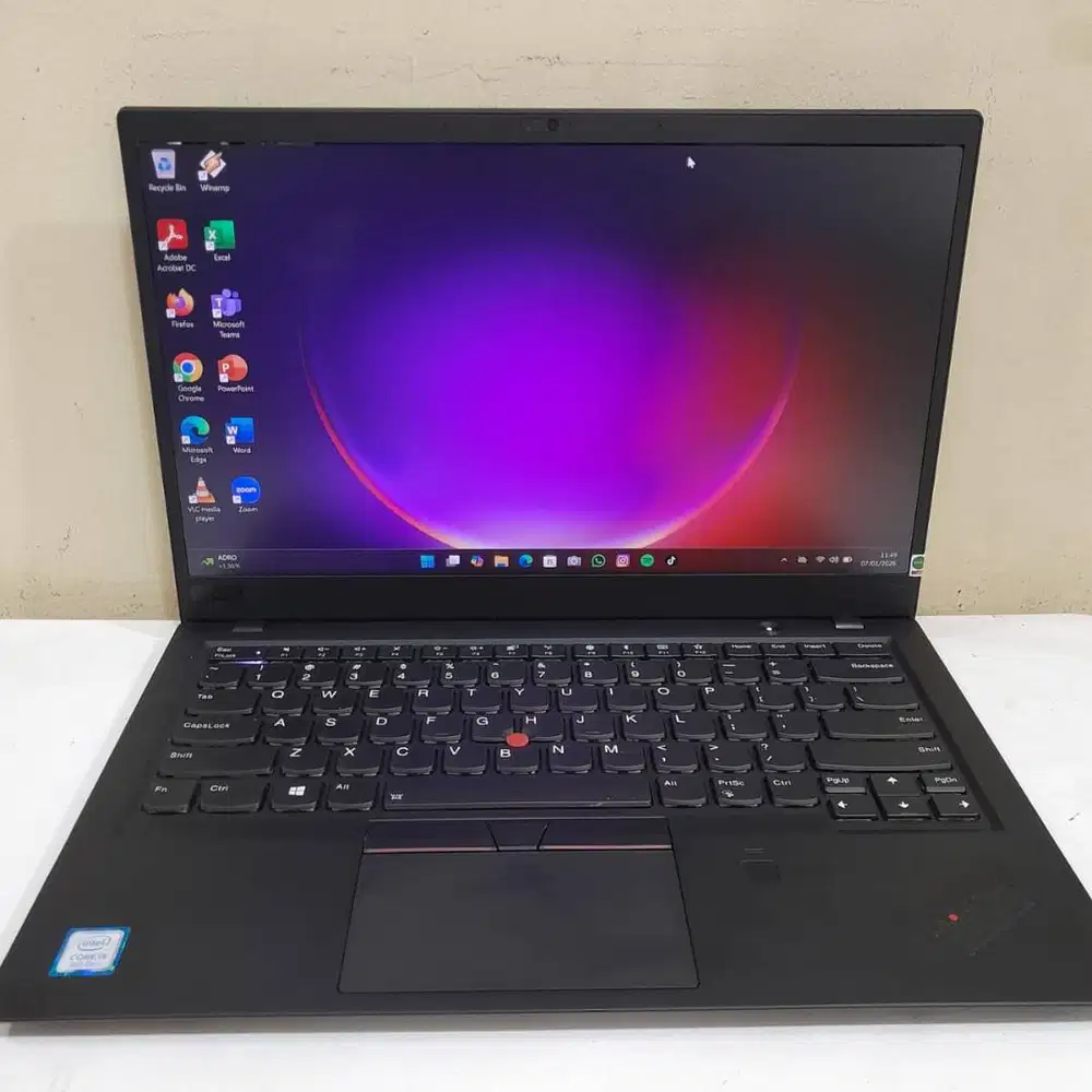 Lenovo Thinkpad X1 Carbon 6th i5 gen 8 ram 8gb ssd 128gb 14 inch fhd