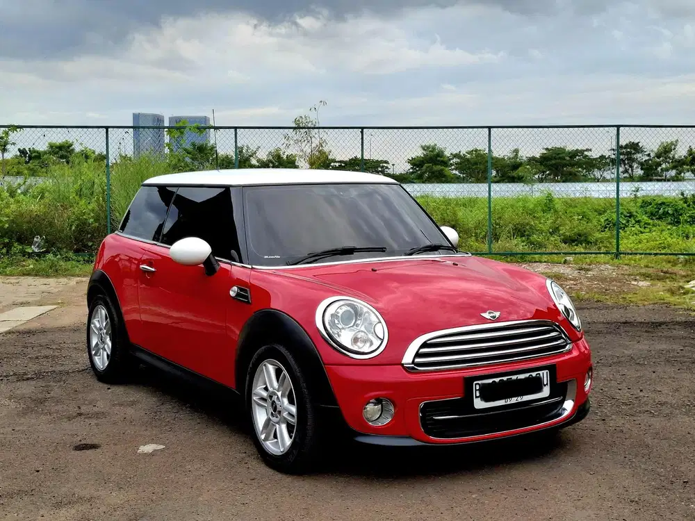 Mini cooper 1.6 2014 Low KM 81RB Antik
