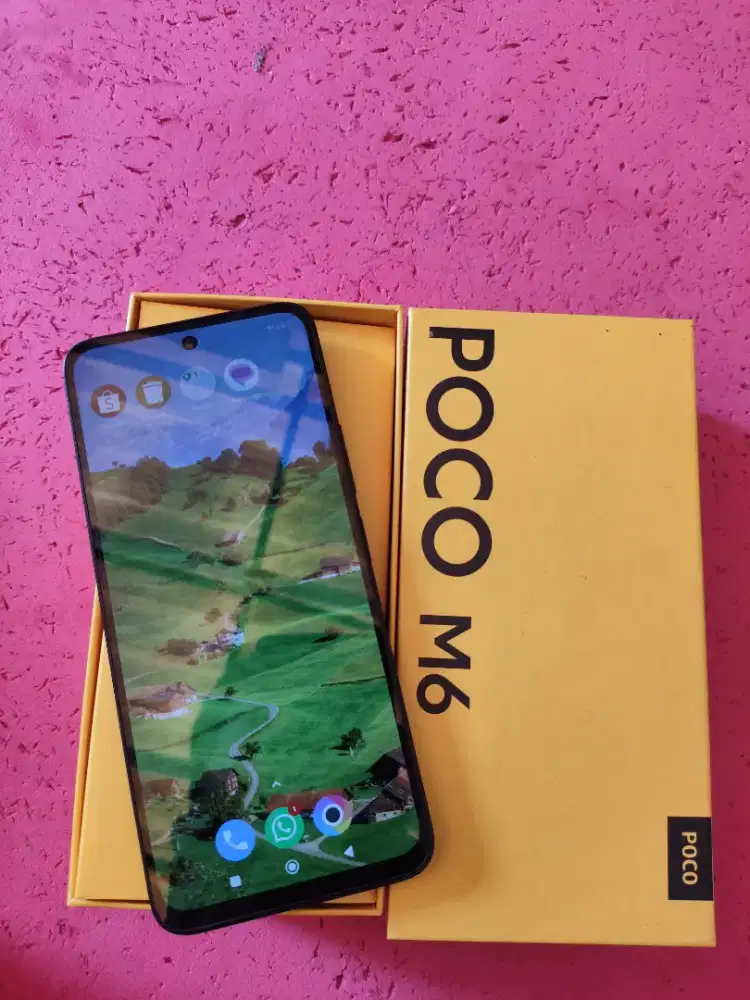 Xiaomi Poco M6 second