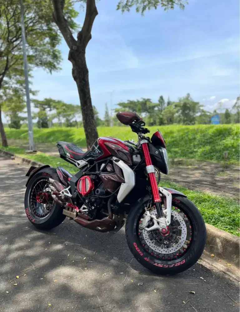 DOWNPRICE JUAL CEPAT FOR SALE!! MV AUGUSTA BRUTALE DRAGSTER 800RR 2016