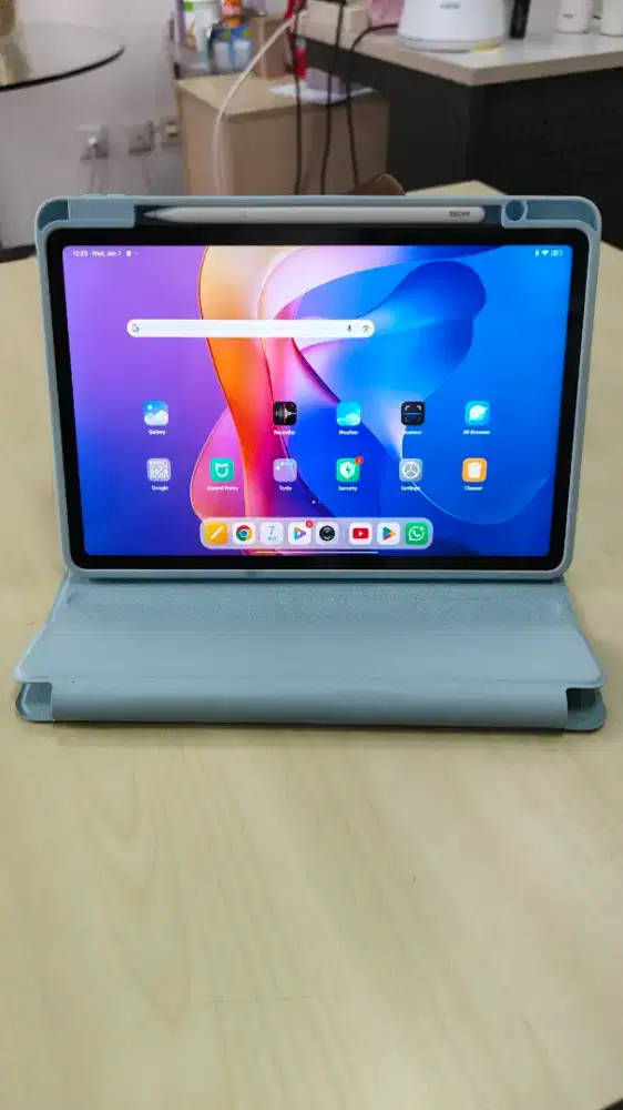 Redmi Pad 2 Second New Lengkap dengan Redmi Pen, Stand case, Keyboard