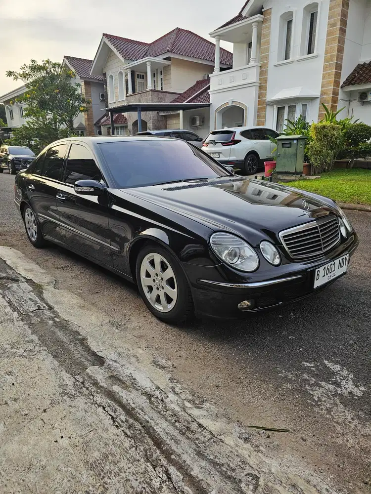 Mercedes-Benz E200 2008 Bensin