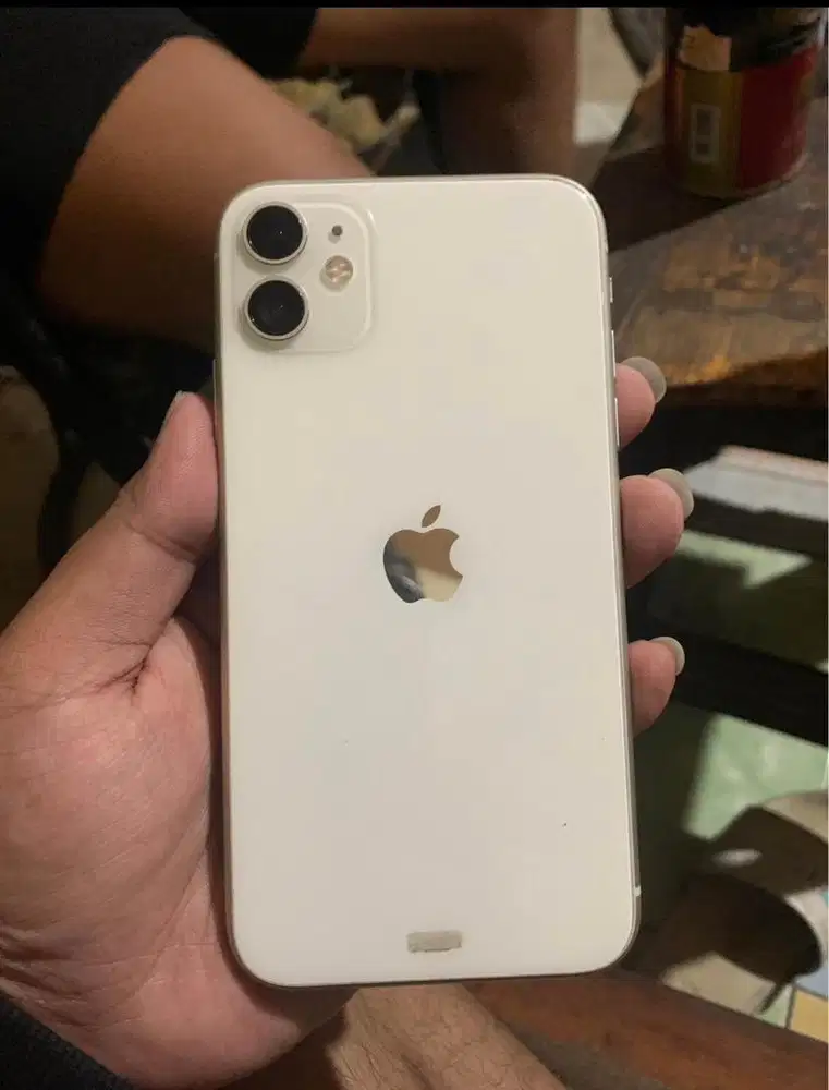 JUAL IPHONE 11 64 GB IBOX