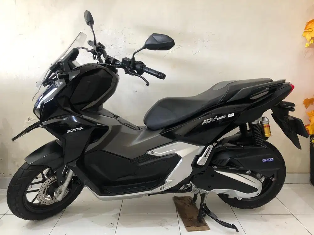 Honda ADV Th.2025 Black!!