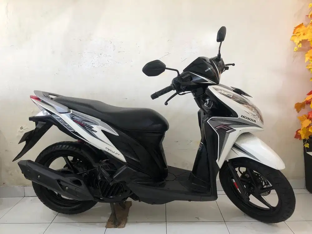 Honda Vario Techno 125 Th.2013 Putih!!