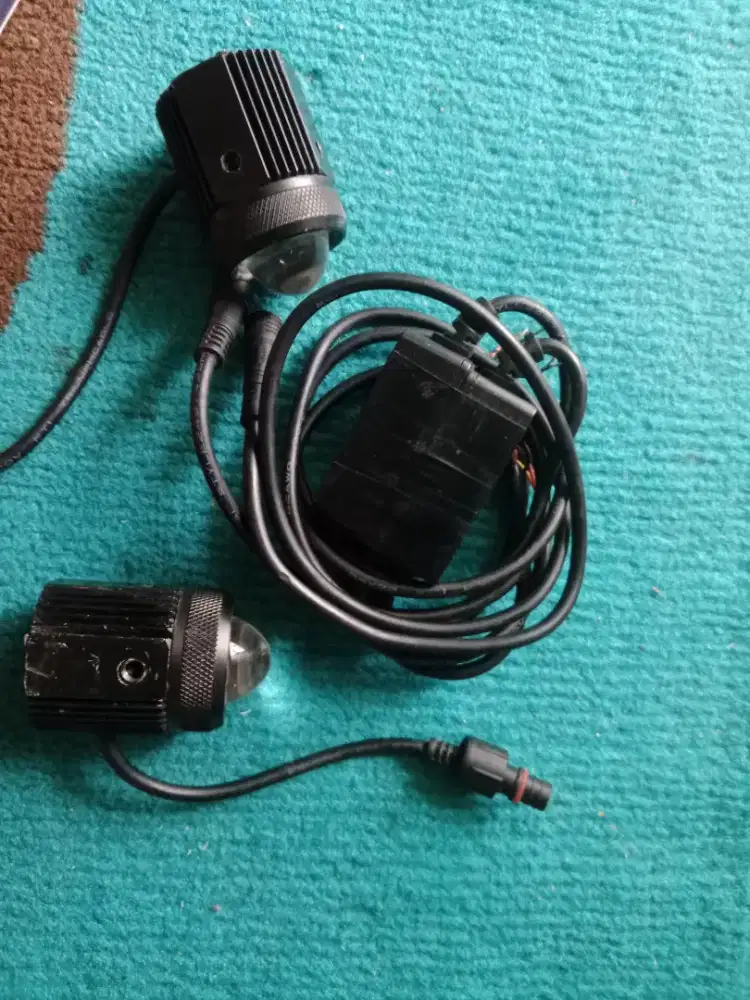 LAMPU LASER LUMINS  DUA MODE & SAKELAR ON OF