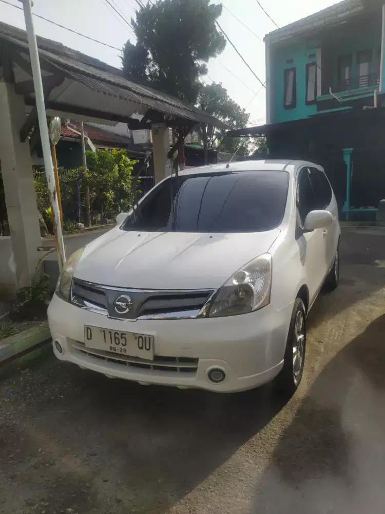 Grand Livina AT 2012 - Full Ori -