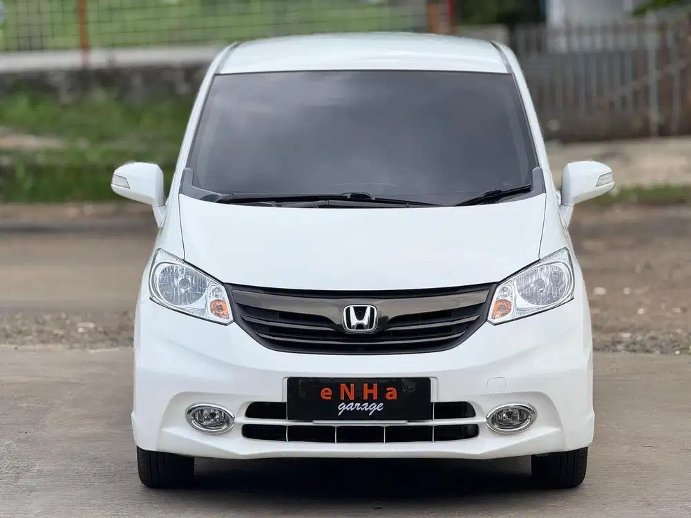 honda freed E PSD 2013