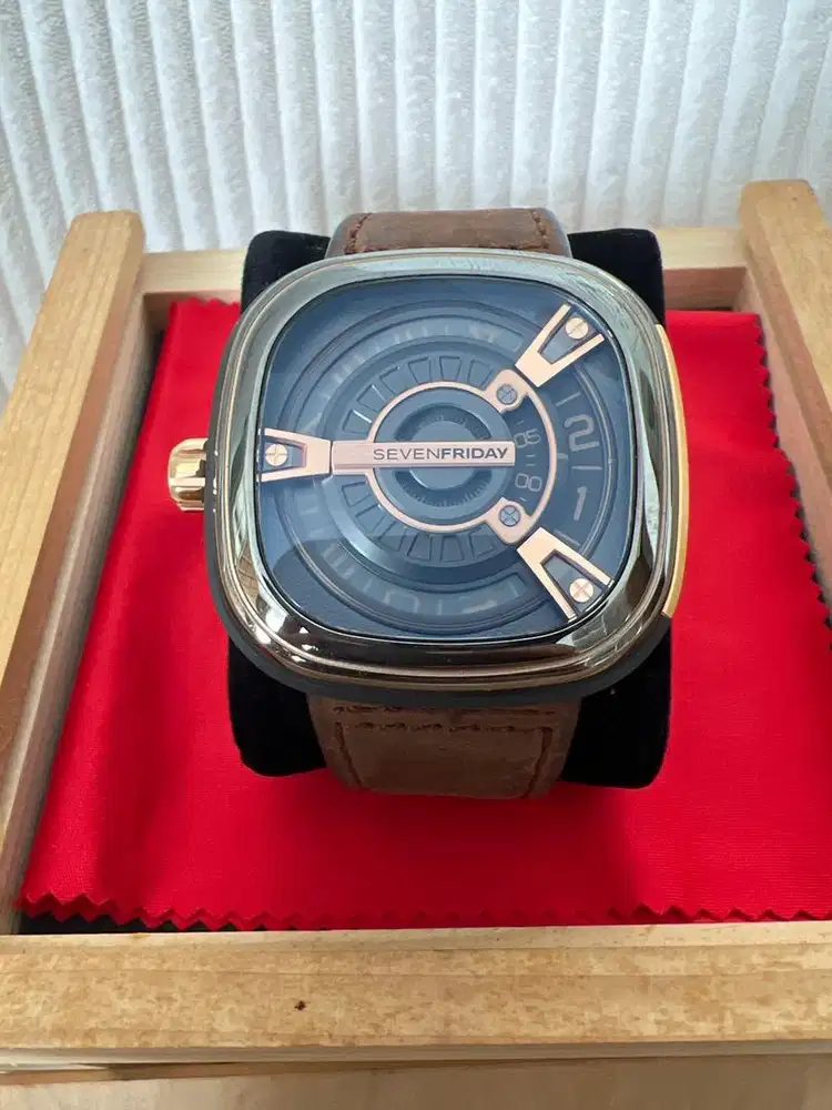 Dijual Jam Tangan Sevenfriday Original