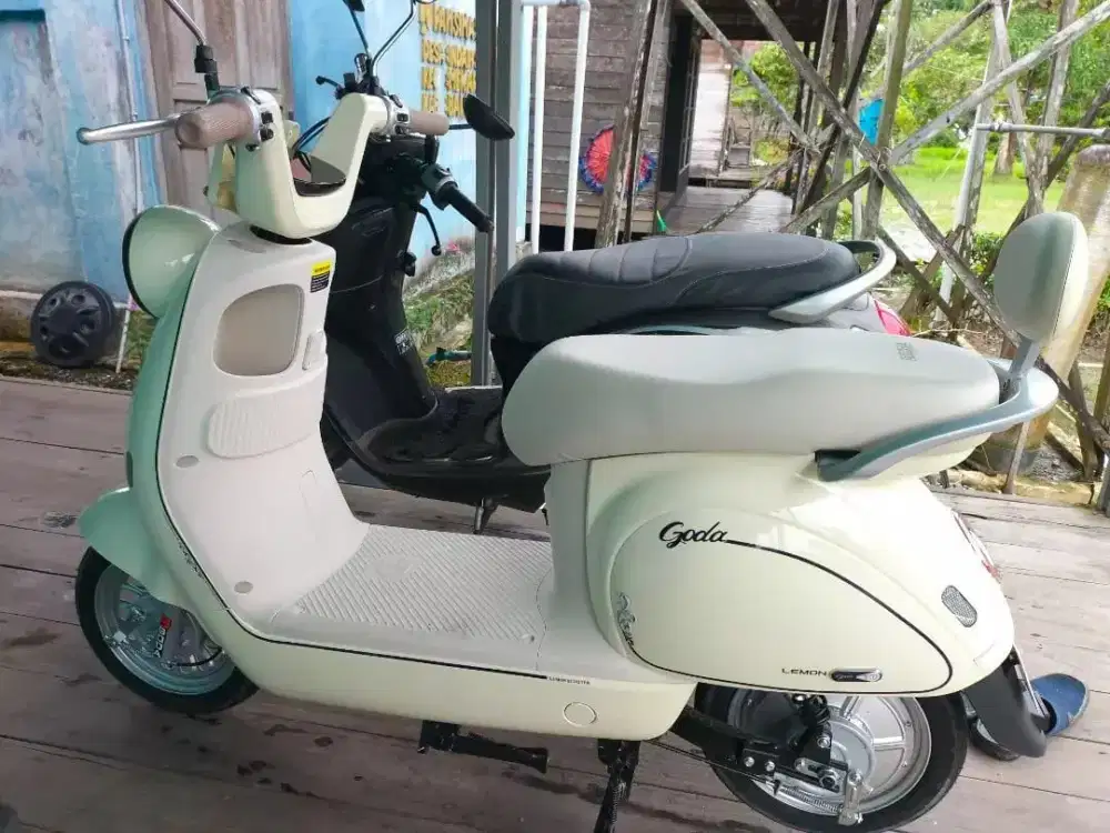 SEPEDA LISTRIK GODA 001 LEMON